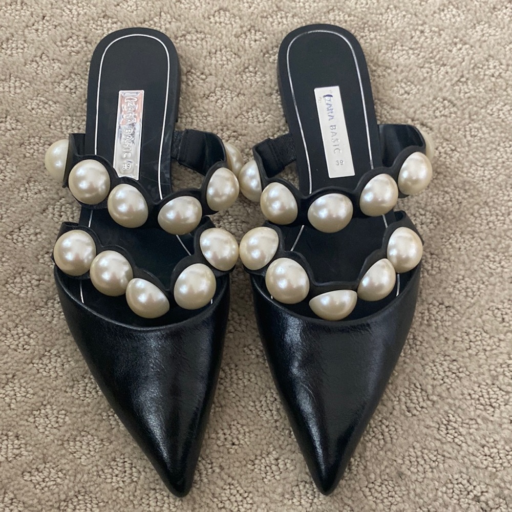 Zara mules with pearl detail